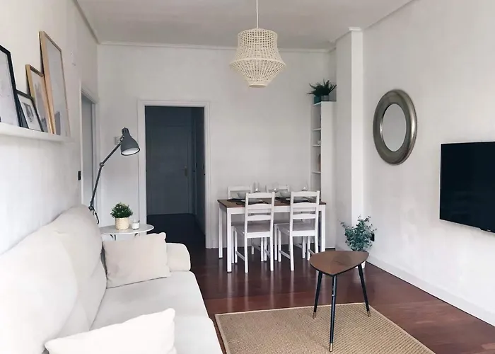 Lägenhet Muy Luminoso En San Mames Bilbao