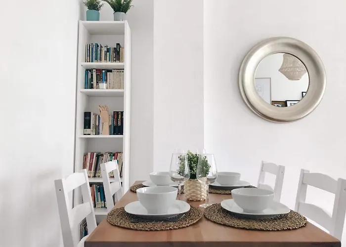 Lägenhet Muy Luminoso En San Mames