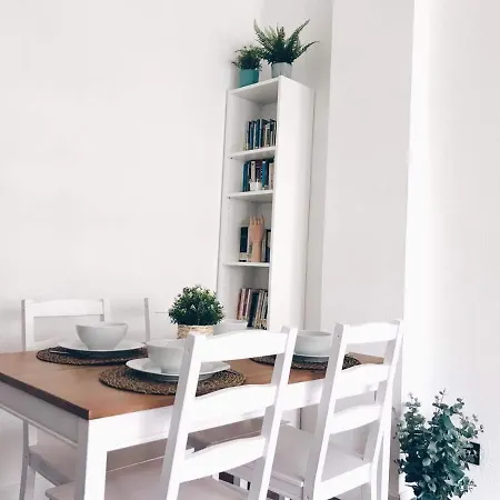 Апартаменты Muy Luminoso En San Mames