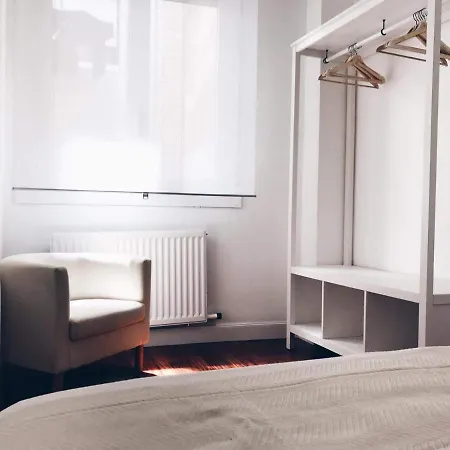 Апартаменты Muy Luminoso En San Mames