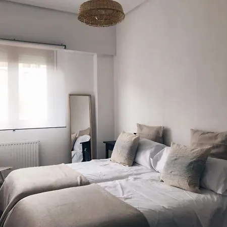 Διαμέρισμα Muy Luminoso En San Mames